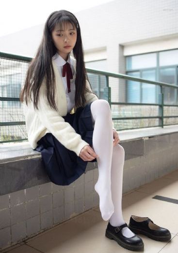 黑色午夜_日韩成人在线